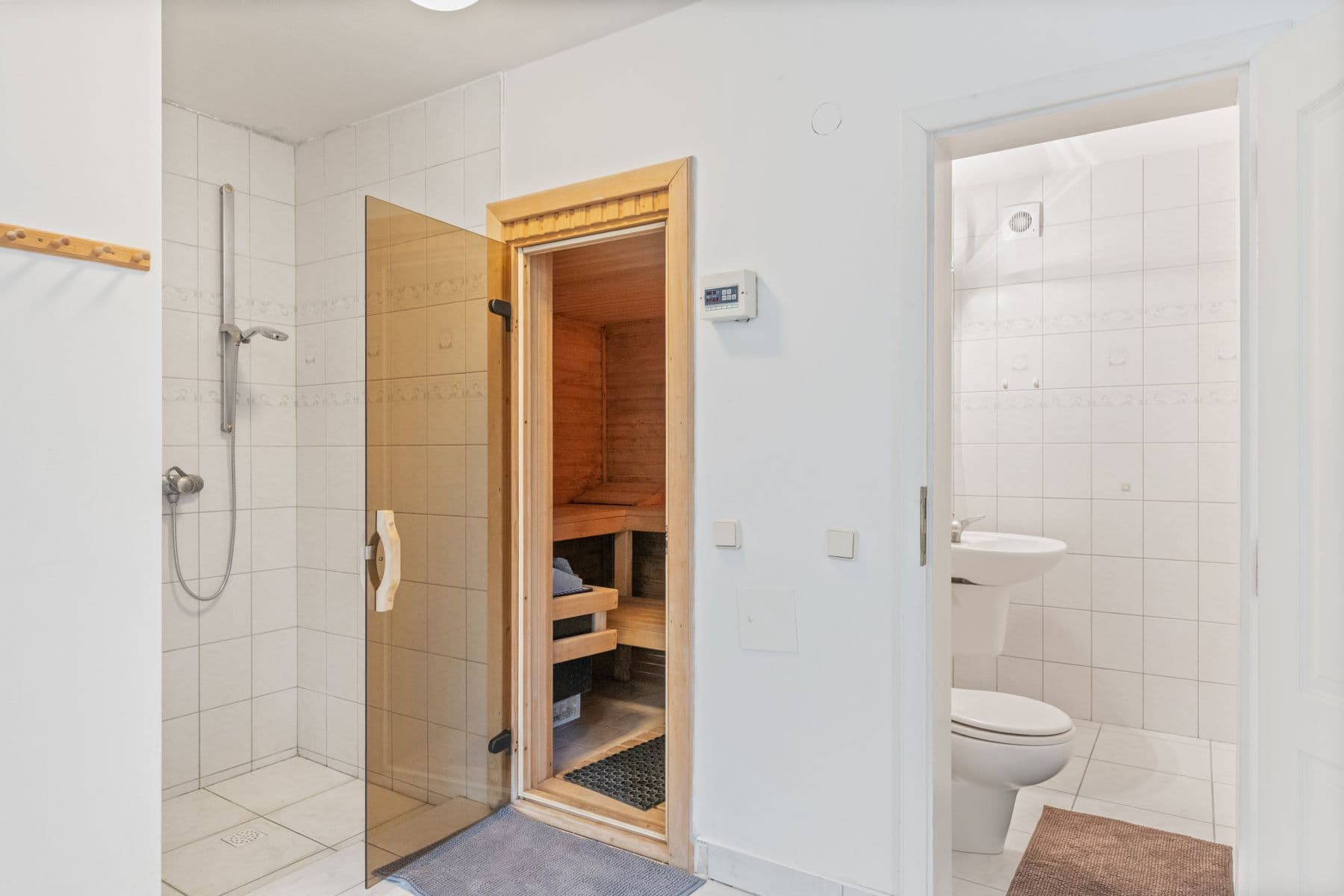 Pronájem bytu 750 m², Karla Tomáše, Praha, Praha Pronájem bytu 750 m², Karla Tomáše, Praha, Praha