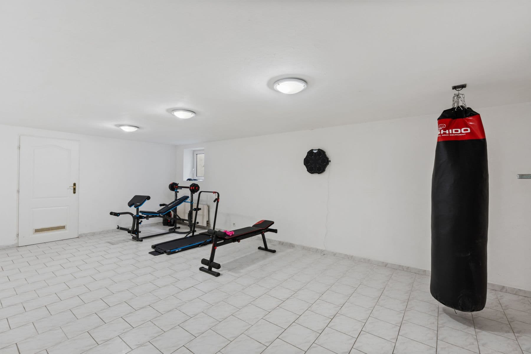 Pronájem bytu 750 m², Karla Tomáše, Praha, Praha Pronájem bytu 750 m², Karla Tomáše, Praha, Praha