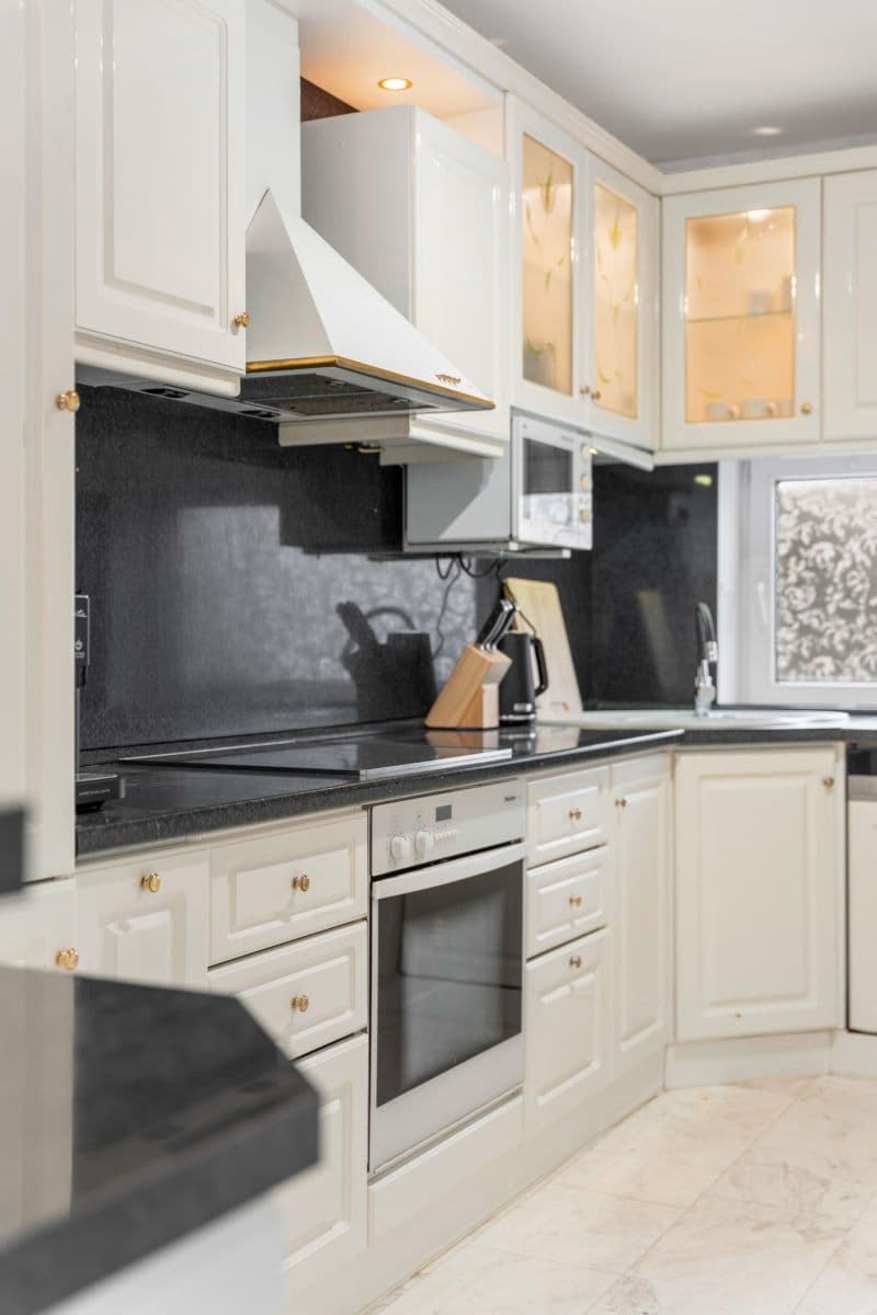 Pronájem bytu 750 m², Karla Tomáše, Praha, Praha Pronájem bytu 750 m², Karla Tomáše, Praha, Praha