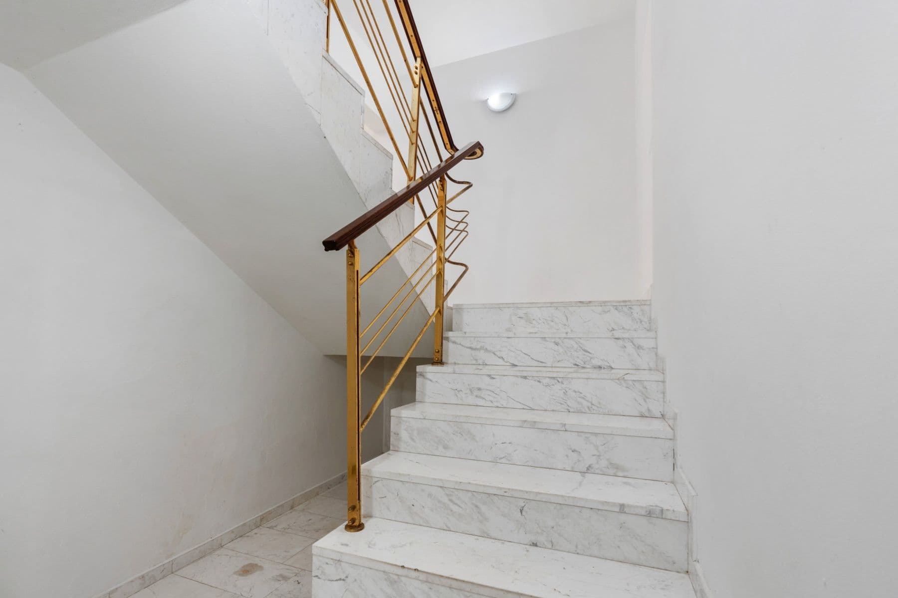 Pronájem bytu 750 m², Karla Tomáše, Praha, Praha Pronájem bytu 750 m², Karla Tomáše, Praha, Praha