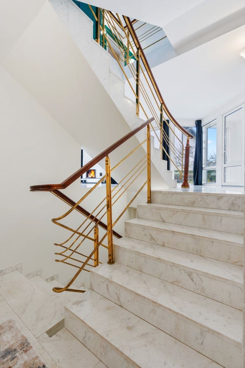 Pronájem bytu 750 m², Karla Tomáše, Praha, Praha Pronájem bytu 750 m², Karla Tomáše, Praha, Praha
