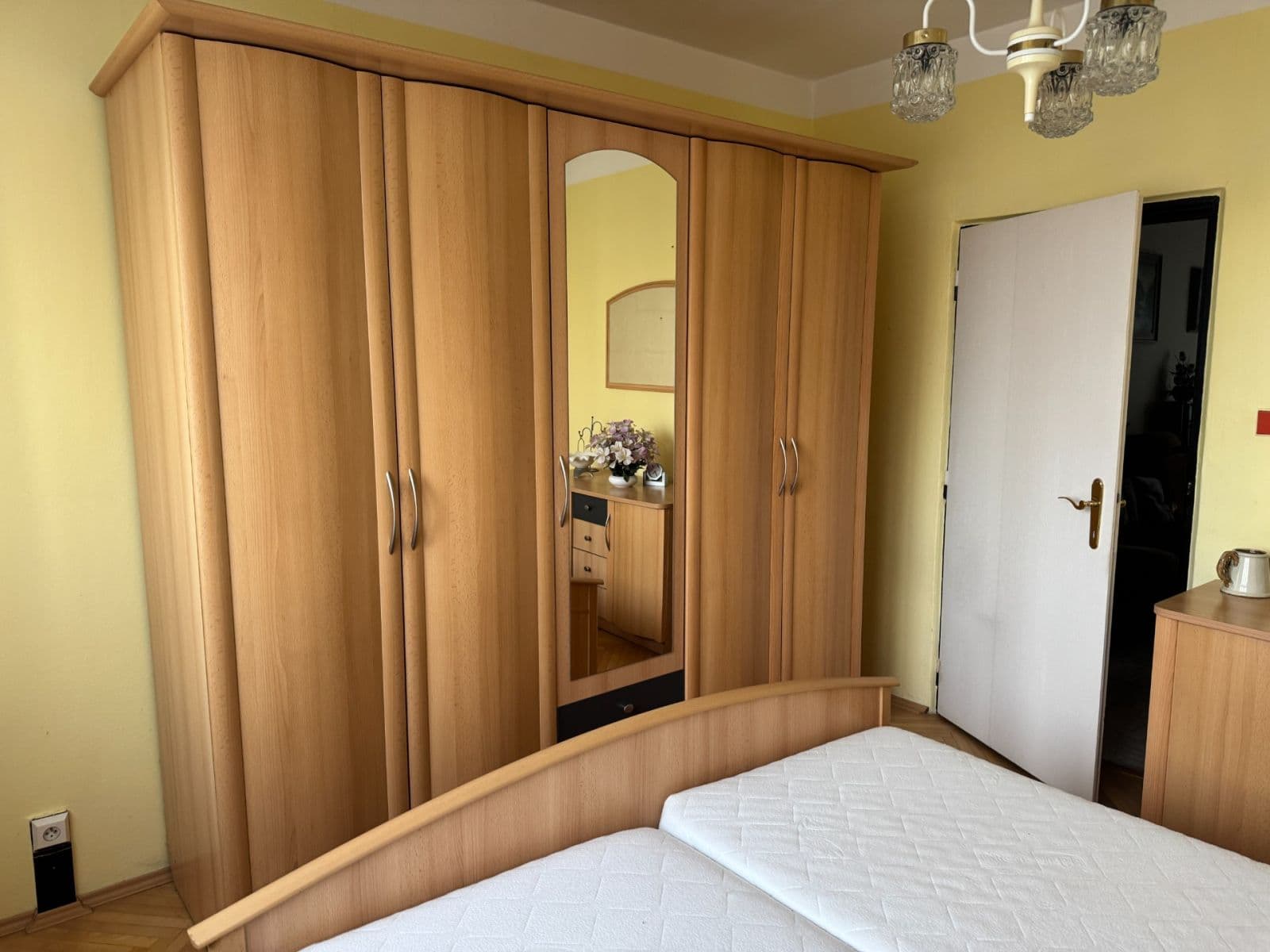 Prodej bytu 2+1 49 m², Bělehradská, Kladno, Středočeský kraj Prodej bytu 2+1 49 m², Bělehradská, Kladno, Středočeský kraj