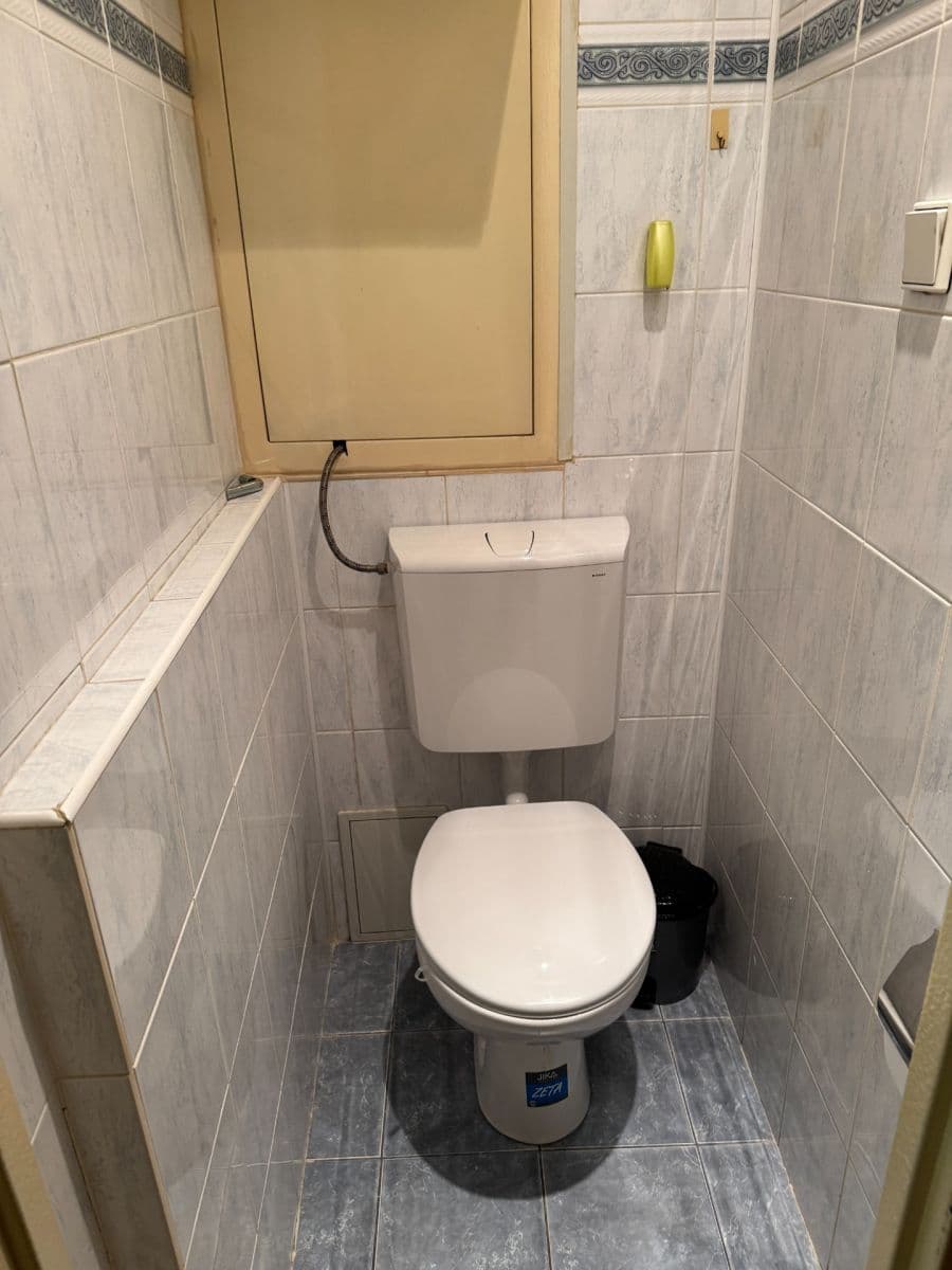 Prodej bytu 2+1 49 m², Bělehradská, Kladno, Středočeský kraj Prodej bytu 2+1 49 m², Bělehradská, Kladno, Středočeský kraj