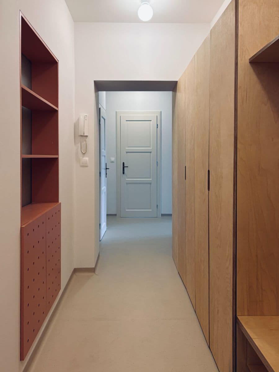 Prodej bytu 3+kk 72 m², Šternberkova, Praha, Praha Prodej bytu 3+kk 72 m², Šternberkova, Praha, Praha