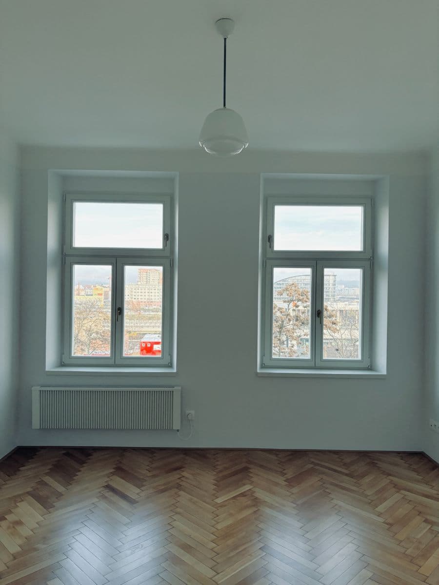 Prodej bytu 3+kk 72 m², Šternberkova, Praha, Praha Prodej bytu 3+kk 72 m², Šternberkova, Praha, Praha