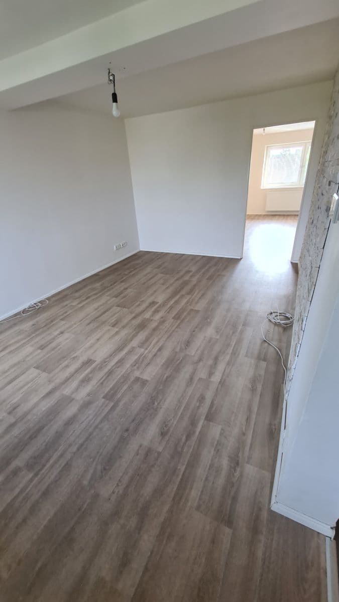 Pronájem bytu 3+1 100 m², Mírová, Hněvošice, Moravskoslezský kraj Pronájem bytu 3+1 100 m², Mírová, Hněvošice, Moravskoslezský kraj