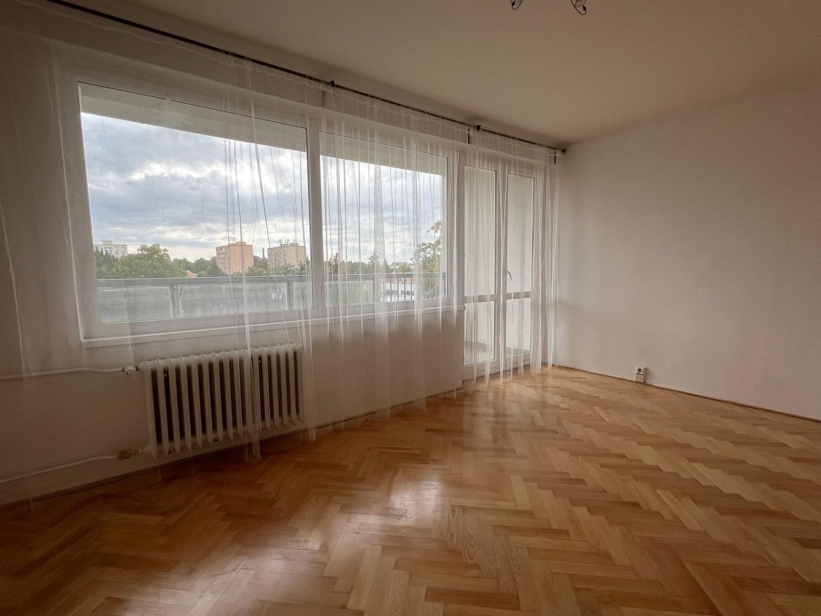 Pronájem bytu 2+1 70 m², K Ládví, Praha, Praha Pronájem bytu 2+1 70 m², K Ládví, Praha, Praha