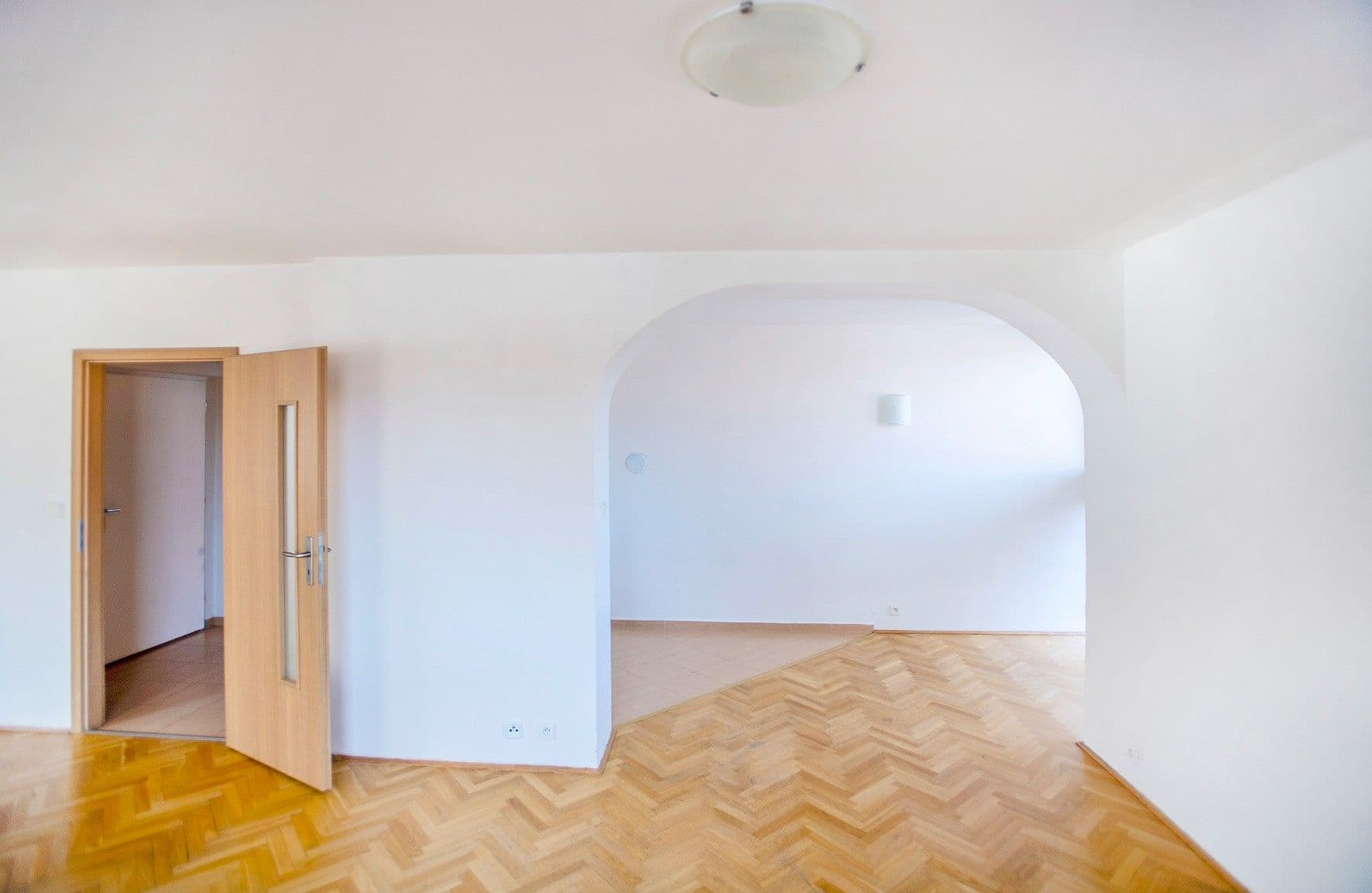 Pronájem bytu 3+kk 90 m², K Lipám, Praha, Praha Pronájem bytu 3+kk 90 m², K Lipám, Praha, Praha