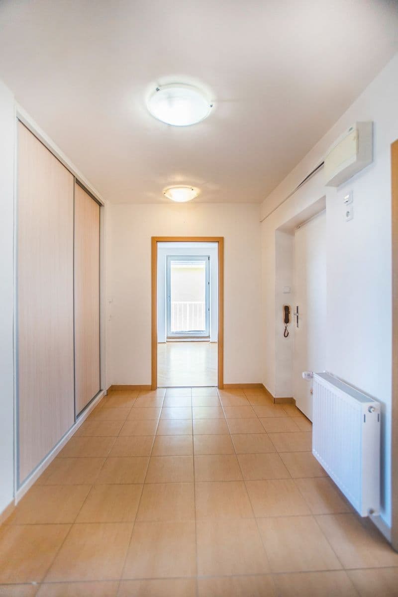 Pronájem bytu 3+kk 90 m², K Lipám, Praha, Praha Pronájem bytu 3+kk 90 m², K Lipám, Praha, Praha
