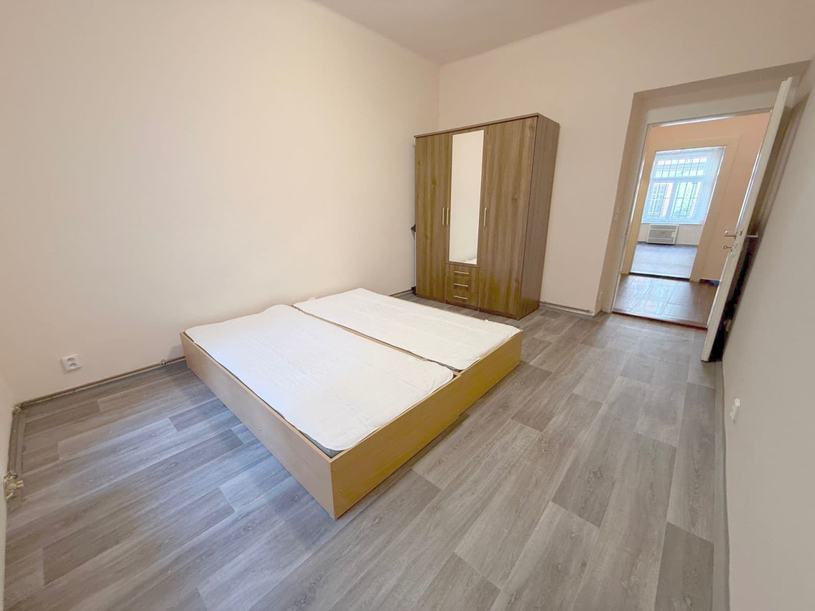 Pronájem bytu 2+kk 46 m², Magistrů, Praha, Praha Pronájem bytu 2+kk 46 m², Magistrů, Praha, Praha