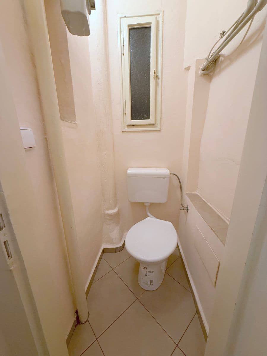 Pronájem bytu 2+kk 46 m², Magistrů, Praha, Praha Pronájem bytu 2+kk 46 m², Magistrů, Praha, Praha