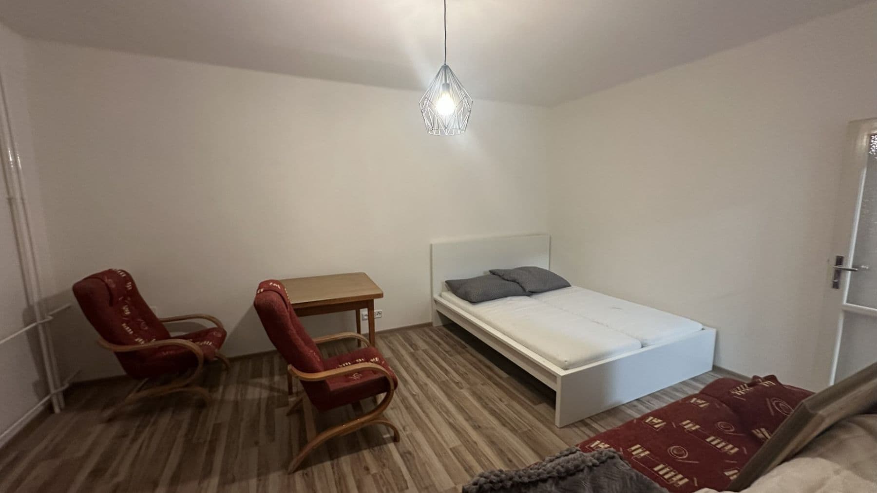 Pronájem bytu 2+1 53 m², Blatenská, Plzeň, Plzeňský kraj Pronájem bytu 2+1 53 m², Blatenská, Plzeň, Plzeňský kraj