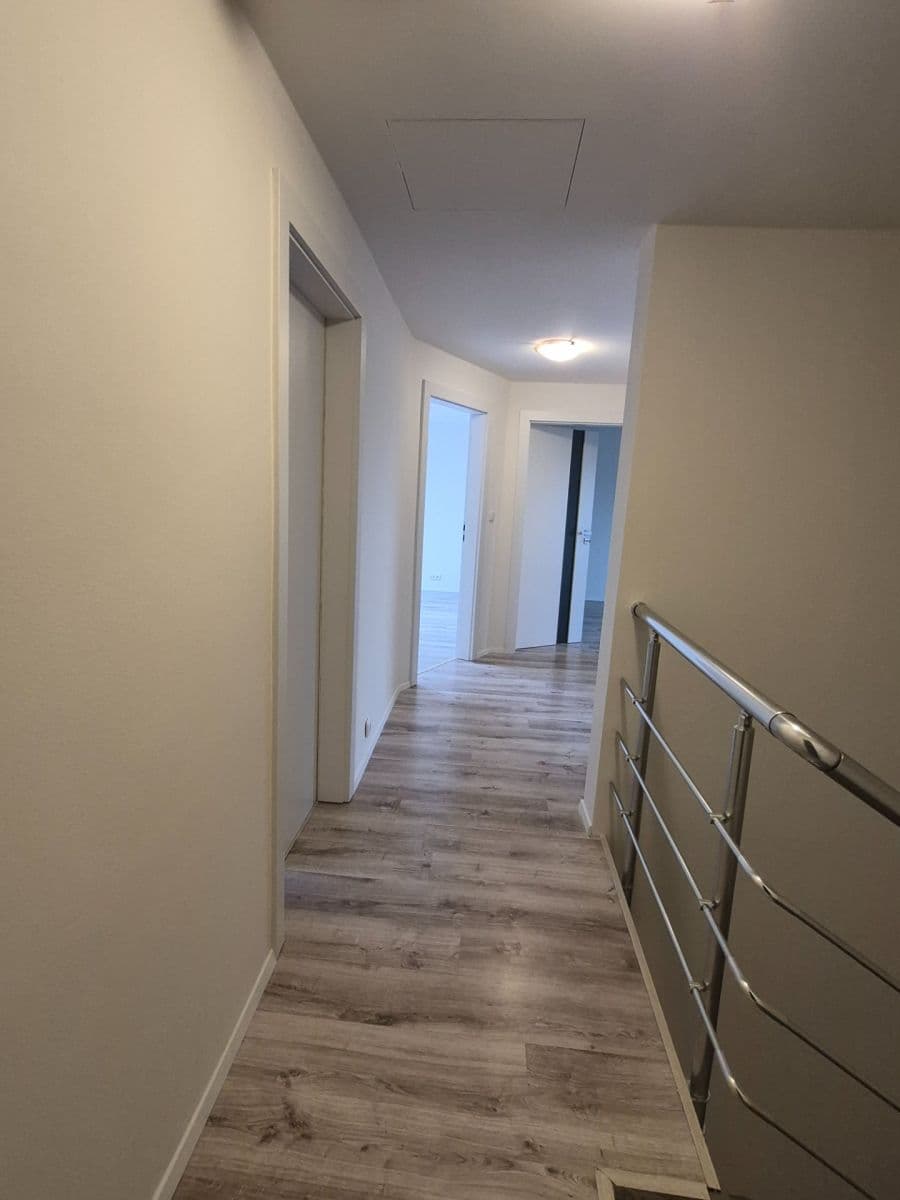 Prodej domu 160 m², pozemek 890 m², Na Vyhlídce, Červený Újezd, Středočeský kraj Prodej domu 160 m², pozemek 890 m², Na Vyhlídce, Červený Újezd, Středočeský kraj