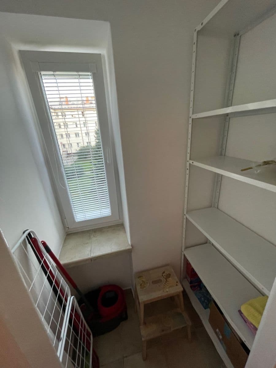 Pronájem bytu 2+1 56 m², Špálova, Olomouc, Olomoucký kraj Pronájem bytu 2+1 56 m², Špálova, Olomouc, Olomoucký kraj