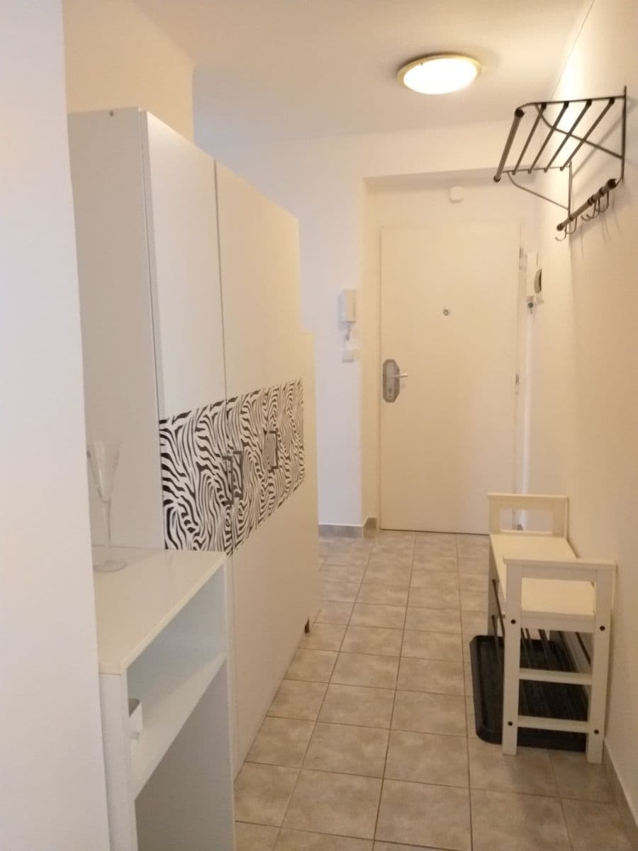 Pronájem bytu 2+1 56 m², Špálova, Olomouc, Olomoucký kraj Pronájem bytu 2+1 56 m², Špálova, Olomouc, Olomoucký kraj