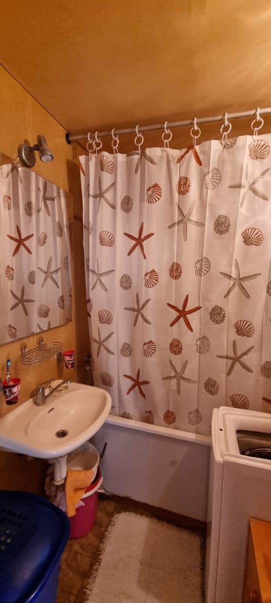 Pronájem bytu 3+1 70 m², Na Chmelnici, Chotěboř, Kraj Vysočina Pronájem bytu 3+1 70 m², Na Chmelnici, Chotěboř, Kraj Vysočina