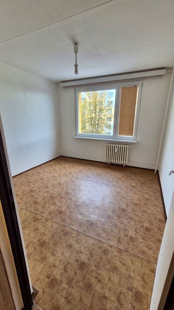 Pronájem bytu 3+1 70 m², Družstevní, Vrchlabí, Královéhradecký kraj Pronájem bytu 3+1 70 m², Družstevní, Vrchlabí, Královéhradecký kraj