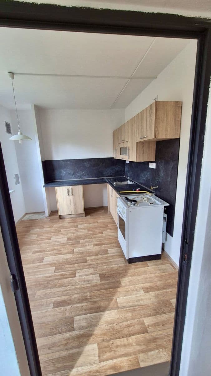 Pronájem bytu 3+1 70 m², Družstevní, Vrchlabí, Královéhradecký kraj Pronájem bytu 3+1 70 m², Družstevní, Vrchlabí, Královéhradecký kraj