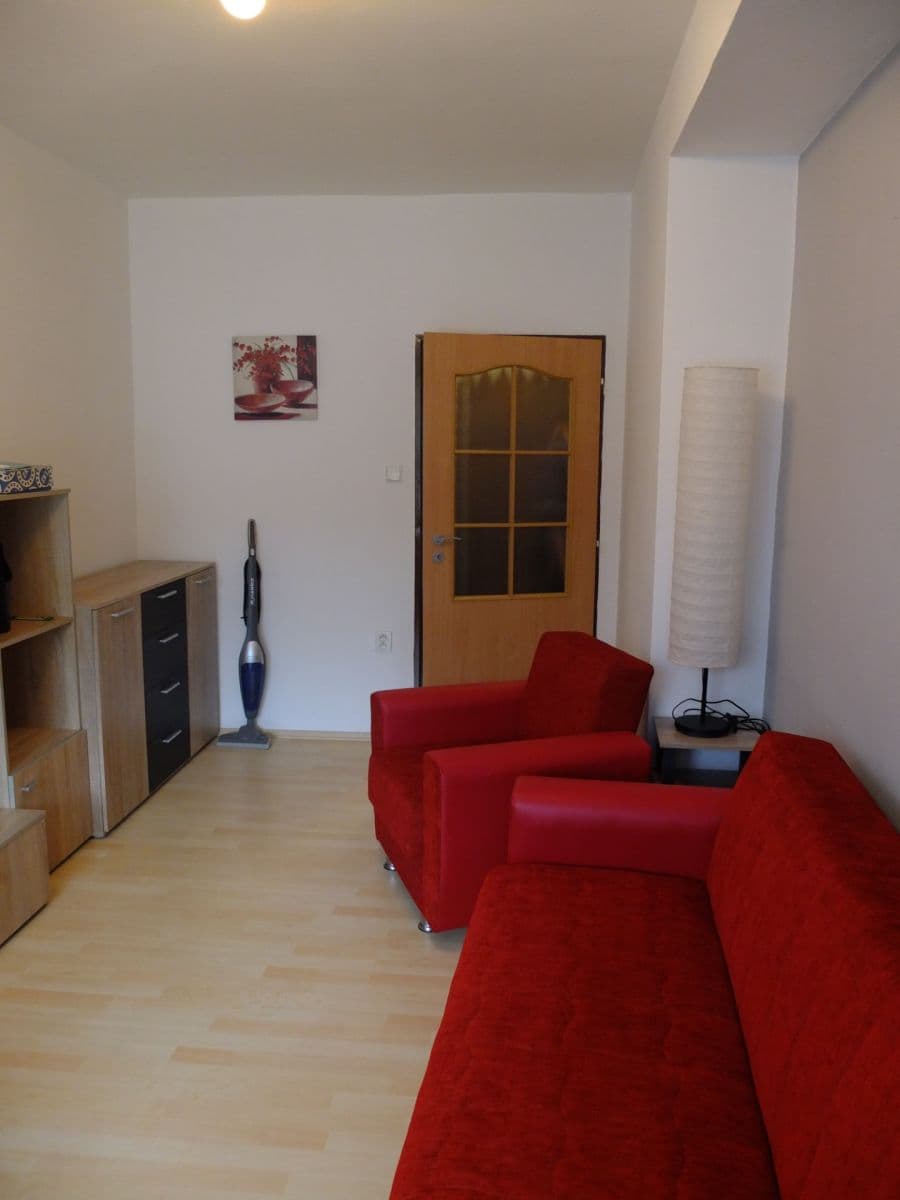 Pronájem bytu 3+kk 66 m², Poděbradova, Modřice, Jihomoravský kraj Pronájem bytu 3+kk 66 m², Poděbradova, Modřice, Jihomoravský kraj