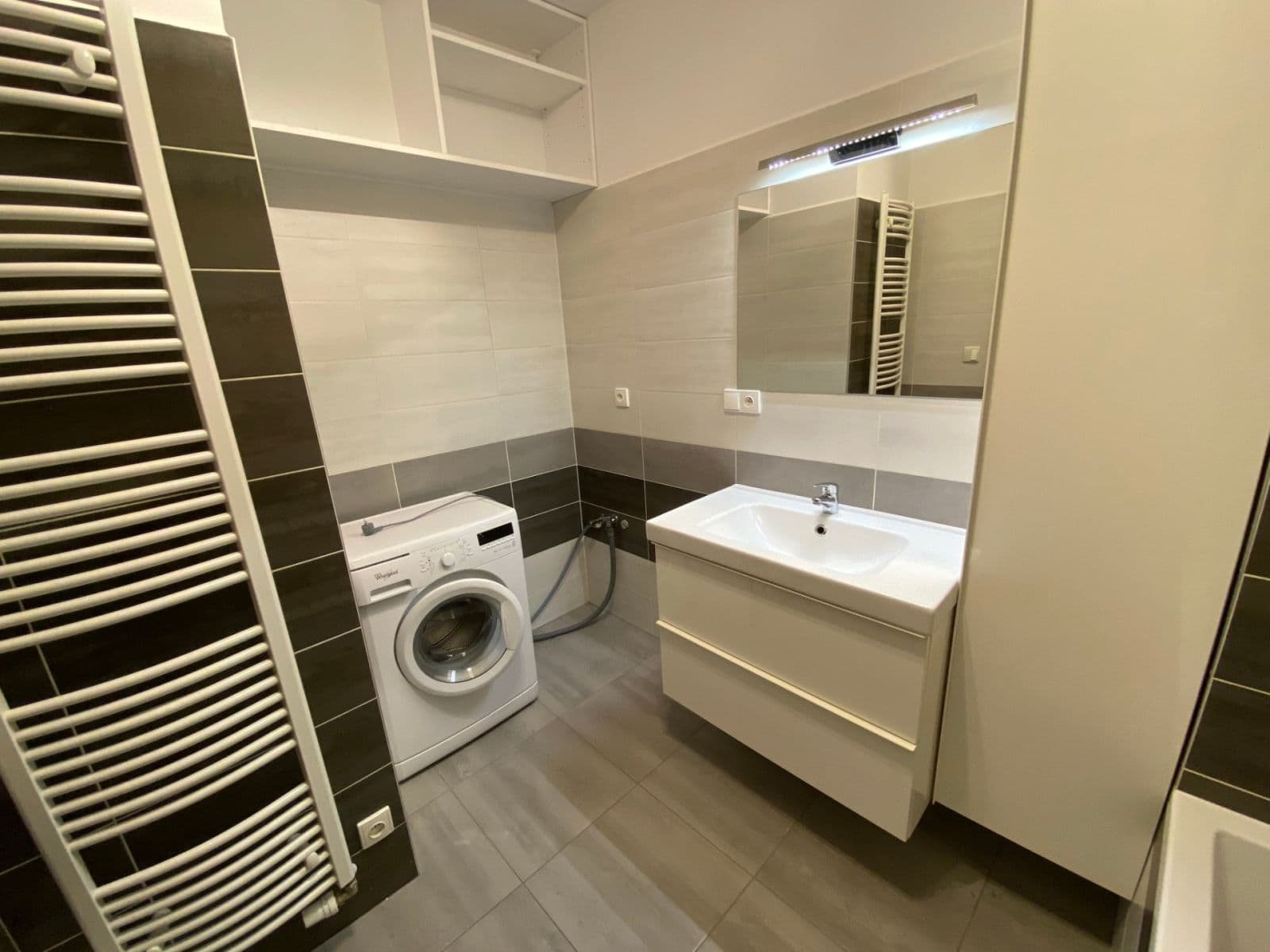 Pronájem bytu 3+kk 64 m², U Pivovaru, Benešov, Středočeský kraj Pronájem bytu 3+kk 64 m², U Pivovaru, Benešov, Středočeský kraj