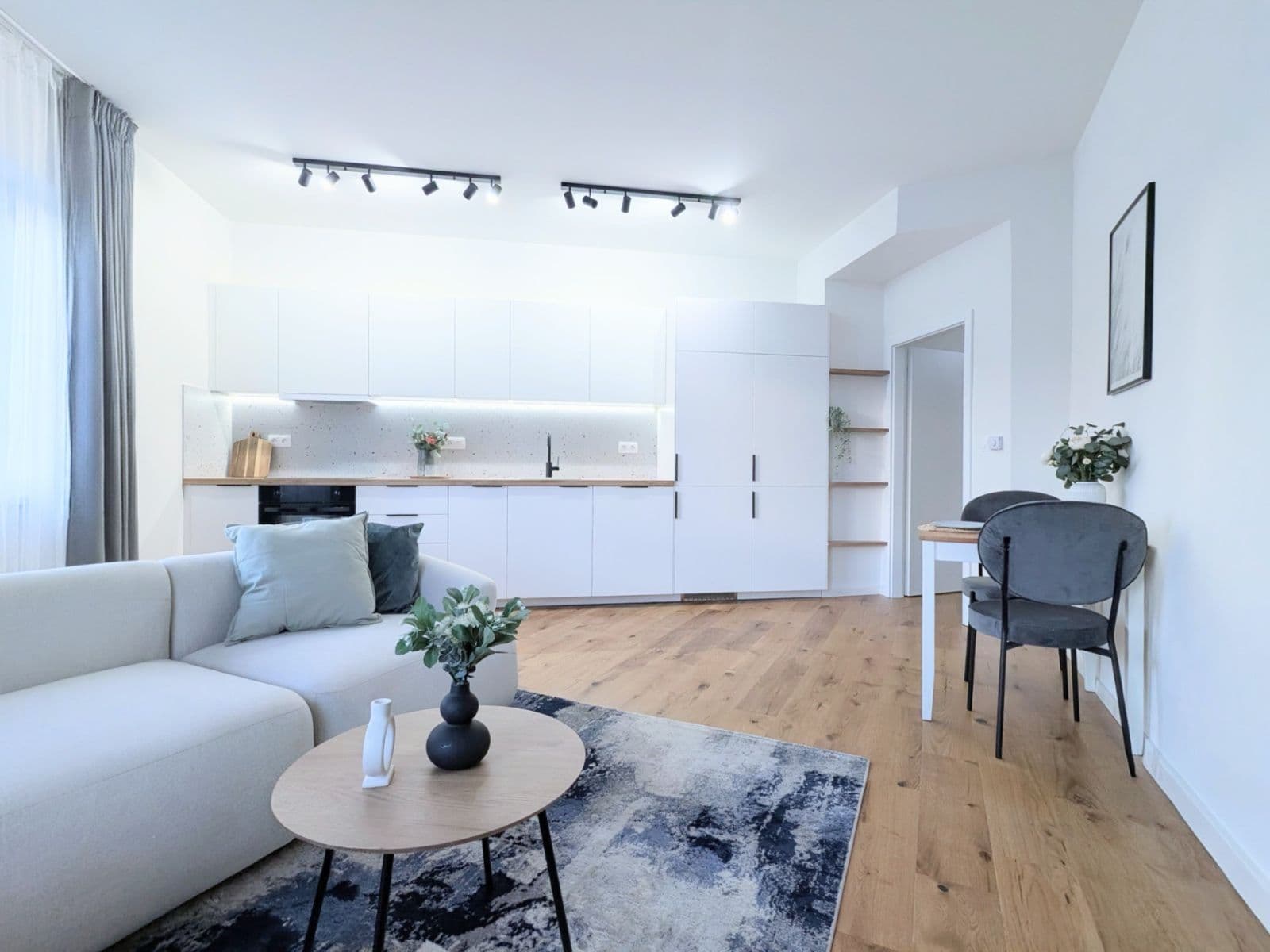 Prodej bytu 2+kk 60 m², Petrohradská, Praha, Praha Prodej bytu 2+kk 60 m², Petrohradská, Praha, Praha