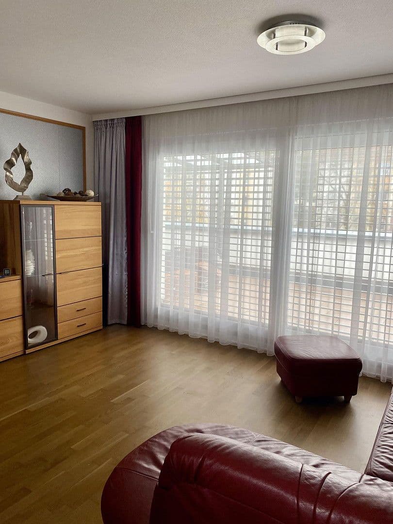 Pronájem bytu 4+kk 120 m², Heilbronn, Bádensko-Württembersko Pronájem bytu 4+kk 120 m², Heilbronn, Bádensko-Württembersko