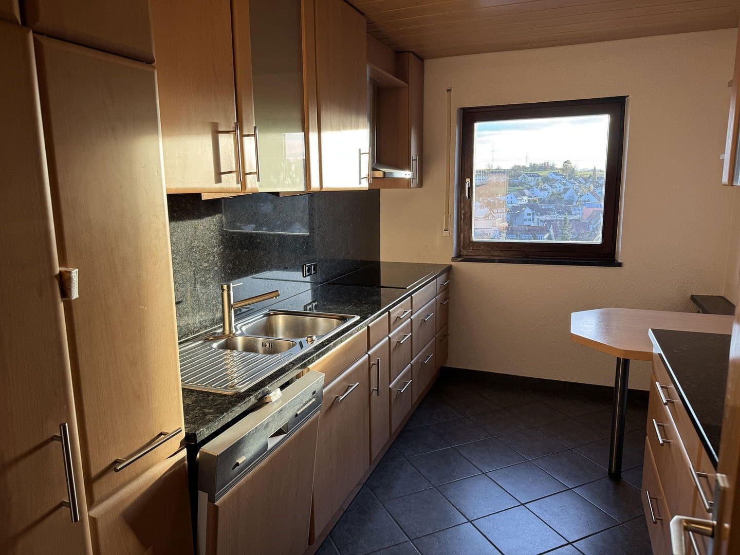 Prodej bytu 3+1 119 m², Ostfildern, Bádensko-Württembersko Prodej bytu 3+1 119 m², Ostfildern, Bádensko-Württembersko