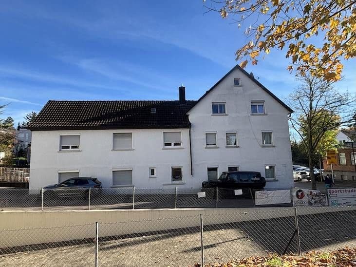 Prodej domu 770 m², pozemek 1.064 m², Fronackerstrasse 32, Waiblingen, Bádensko-Württembersko Prodej domu 770 m², pozemek 1.064 m², Fronackerstrasse 32, Waiblingen, Bádensko-Württembersko