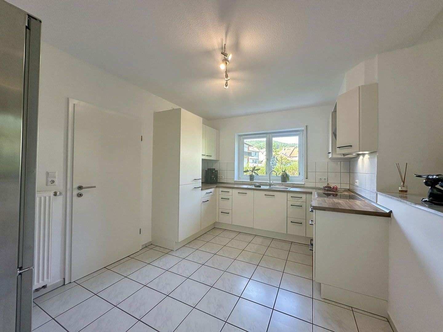 Pronájem bytu 2+1 74 m², Aschaffenburg, Bavorsko Pronájem bytu 2+1 74 m², Aschaffenburg, Bavorsko