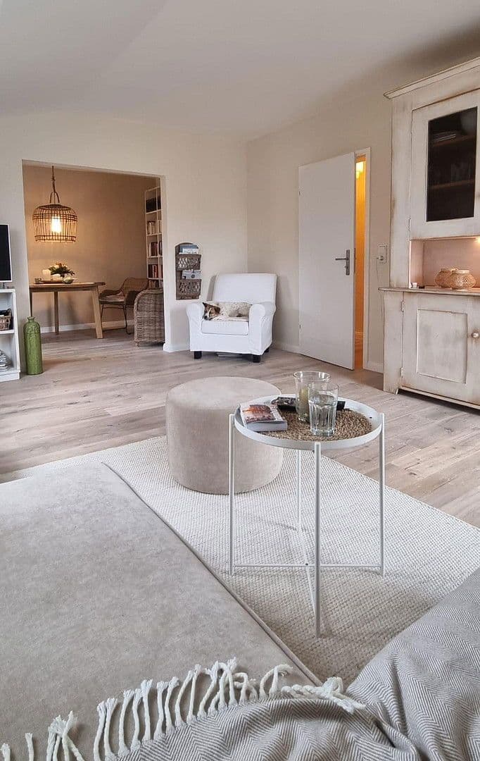 Prodej bytu 3+1 67 m², Hamburg, Hamburg Prodej bytu 3+1 67 m², Hamburg, Hamburg