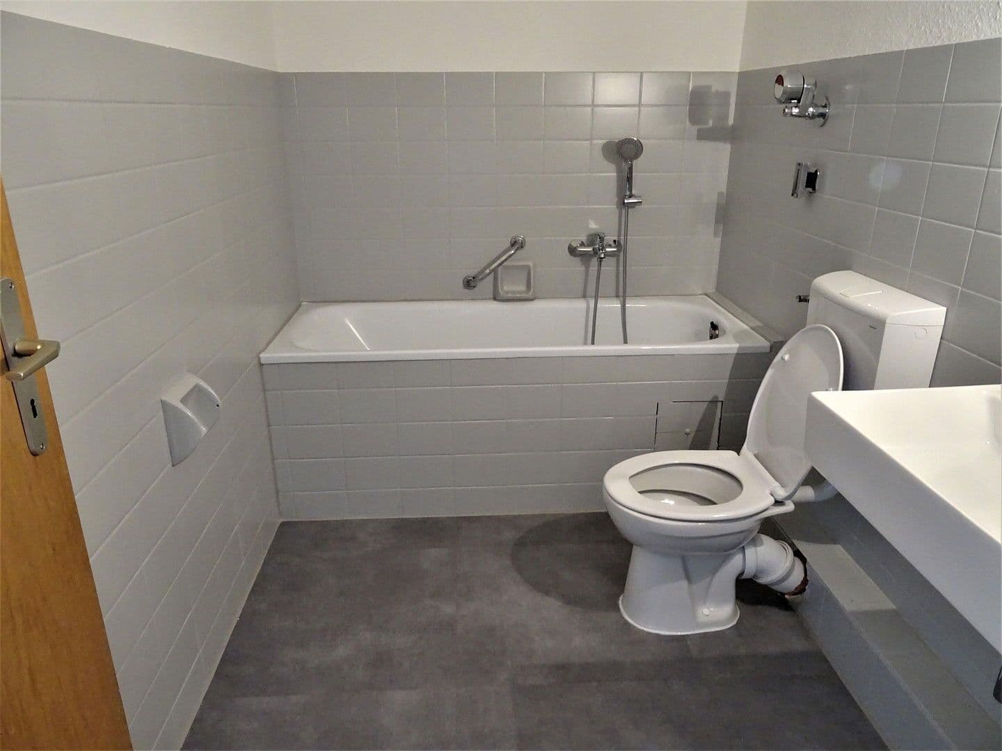 Pronájem bytu 3+1 89 m², Lahnstr.6, Hagen, Severní Porýní-Vestfálsko Pronájem bytu 3+1 89 m², Lahnstr.6, Hagen, Severní Porýní-Vestfálsko