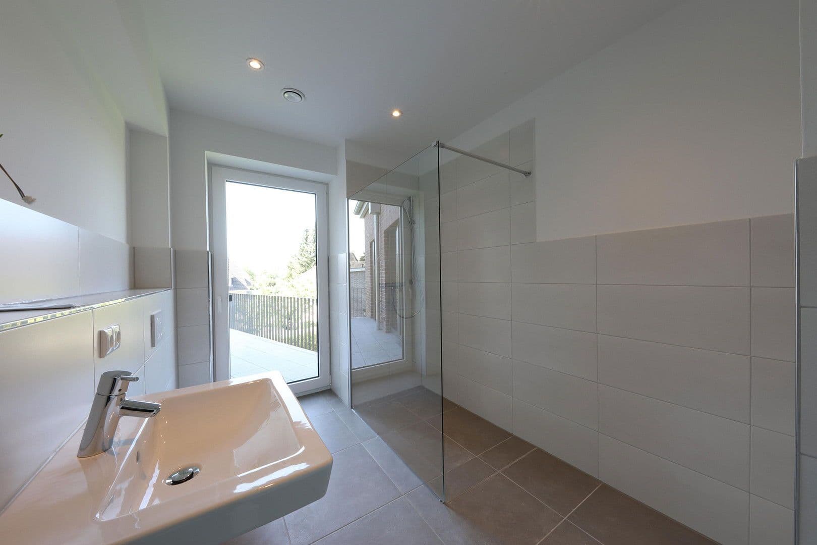 Pronájem bytu 3+1 91 m², Elbstraße 63, Wedel, Šlesvicko-Holštýnsko Pronájem bytu 3+1 91 m², Elbstraße 63, Wedel, Šlesvicko-Holštýnsko