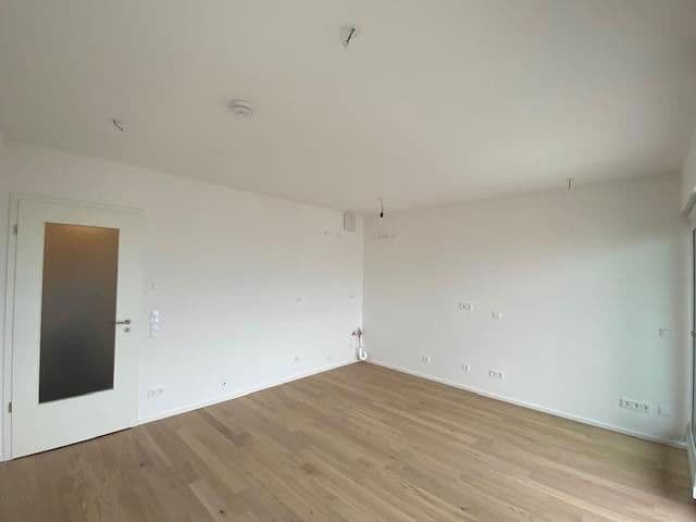 Pronájem bytu 2+1 44 m², Hermine-von-Parish-Str. 49, München, Bavorsko Pronájem bytu 2+1 44 m², Hermine-von-Parish-Str. 49, München, Bavorsko