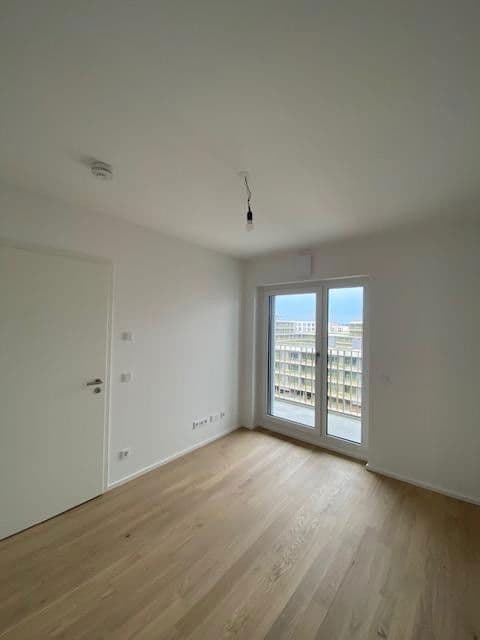 Pronájem bytu 2+1 44 m², Hermine-von-Parish-Str. 49, München, Bavorsko Pronájem bytu 2+1 44 m², Hermine-von-Parish-Str. 49, München, Bavorsko