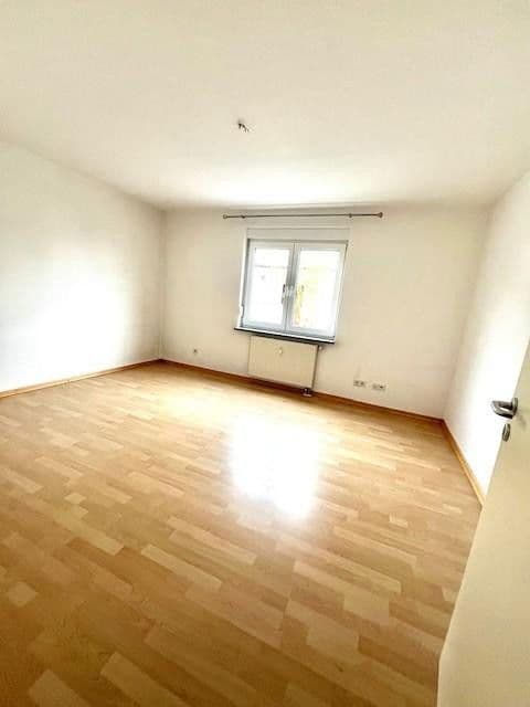 Pronájem bytu 2+1 74 m², Hofheim am Taunus, Hessen Pronájem bytu 2+1 74 m², Hofheim am Taunus, Hessen