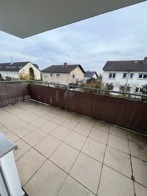 Pronájem bytu 2+1 74 m², Hofheim am Taunus, Hessen Pronájem bytu 2+1 74 m², Hofheim am Taunus, Hessen