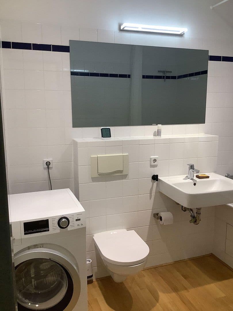 Pronájem bytu 2+1 55 m², Ebelingstr.4, berlin, Berlín Pronájem bytu 2+1 55 m², Ebelingstr.4, berlin, Berlín