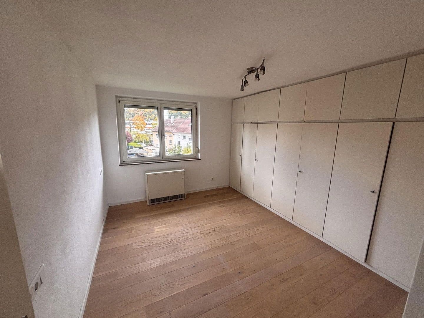 Prodej bytu 3+1 62 m², Leonberg, Bádensko-Württembersko Prodej bytu 3+1 62 m², Leonberg, Bádensko-Württembersko