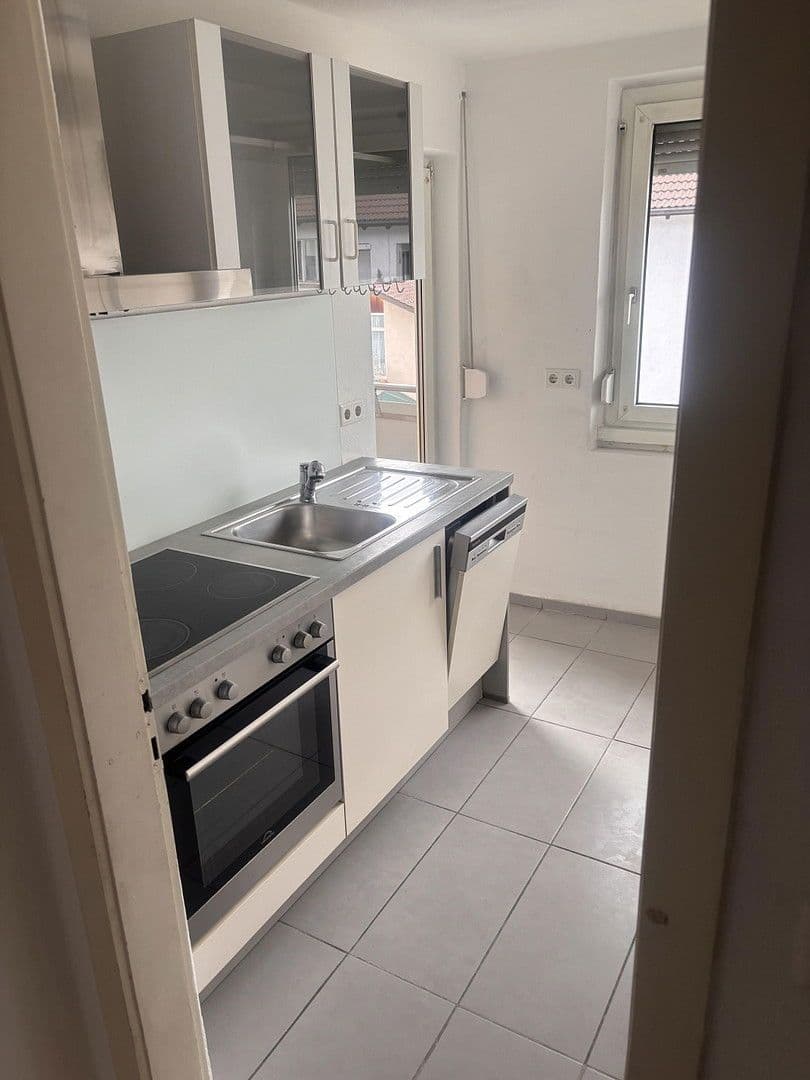 Prodej bytu 3+1 62 m², Leonberg, Bádensko-Württembersko Prodej bytu 3+1 62 m², Leonberg, Bádensko-Württembersko