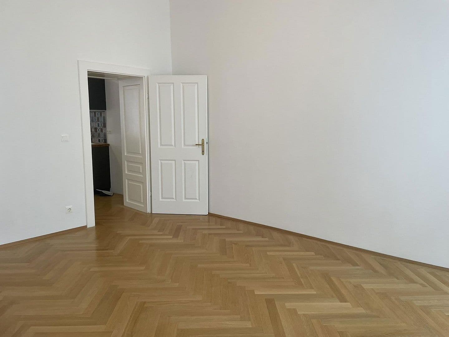 Prodej bytu 4+1 100 m², Wien, Wien Prodej bytu 4+1 100 m², Wien, Wien