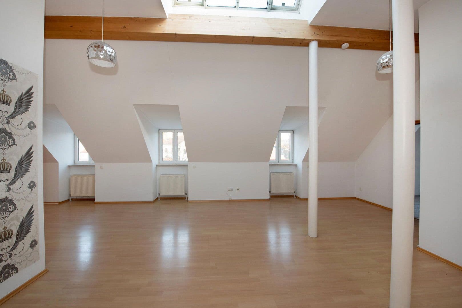 Pronájem bytu 3+1 95 m², Deggendorf, Bavorsko Pronájem bytu 3+1 95 m², Deggendorf, Bavorsko
