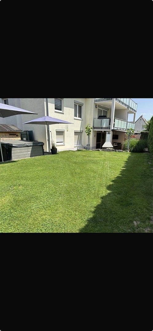 Prodej bytu 4+1 104 m², Filderstadt, Bádensko-Württembersko Prodej bytu 4+1 104 m², Filderstadt, Bádensko-Württembersko