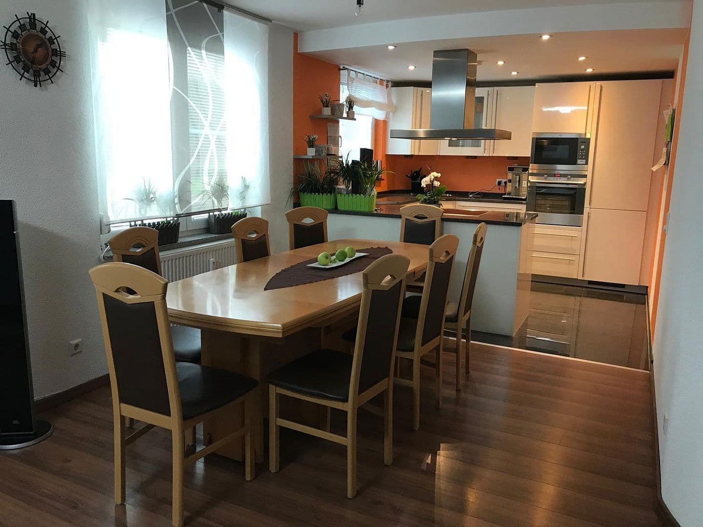 Prodej bytu 4+1 104 m², Filderstadt, Bádensko-Württembersko Prodej bytu 4+1 104 m², Filderstadt, Bádensko-Württembersko