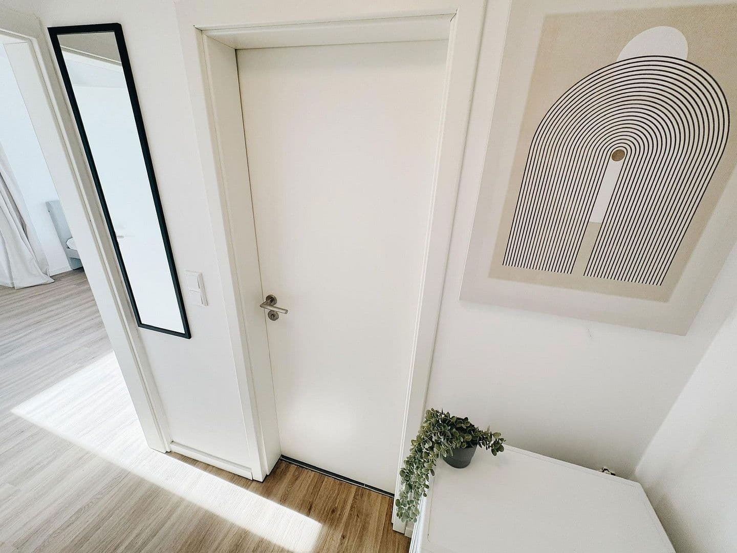 Pronájem bytu 1+1 35 m², Königswieser Straße 1, München, Bavorsko Pronájem bytu 1+1 35 m², Königswieser Straße 1, München, Bavorsko