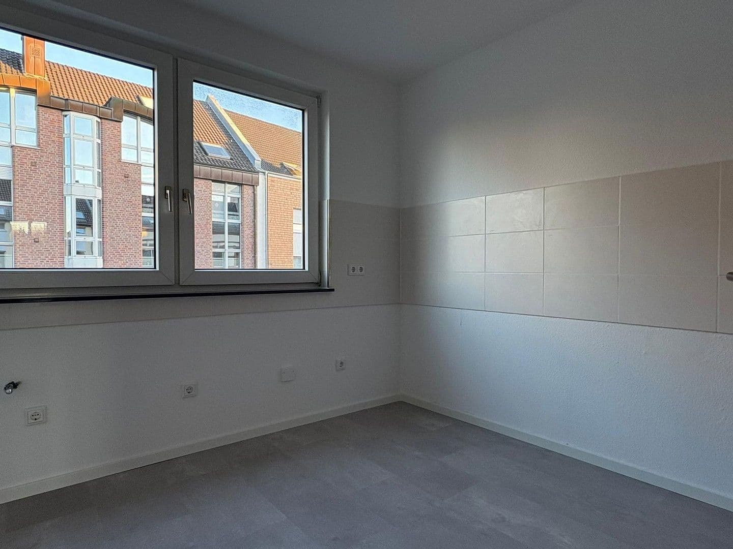Prodej bytu 3+kk 103 m², Eickener Str. 211-213, Mönchengladbach, Severní Porýní-Vestfálsko Prodej bytu 3+kk 103 m², Eickener Str. 211-213, Mönchengladbach, Severní Porýní-Vestfálsko