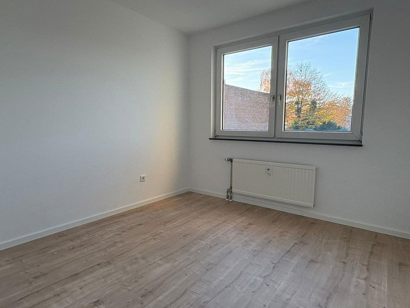 Prodej bytu 3+kk 103 m², Eickener Str. 211-213, Mönchengladbach, Severní Porýní-Vestfálsko Prodej bytu 3+kk 103 m², Eickener Str. 211-213, Mönchengladbach, Severní Porýní-Vestfálsko