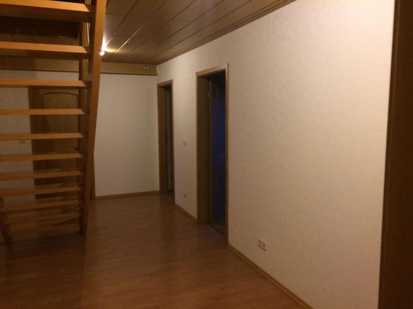 Pronájem bytu 4+1 127 m², Otterbach, Porýní-Falc Pronájem bytu 4+1 127 m², Otterbach, Porýní-Falc