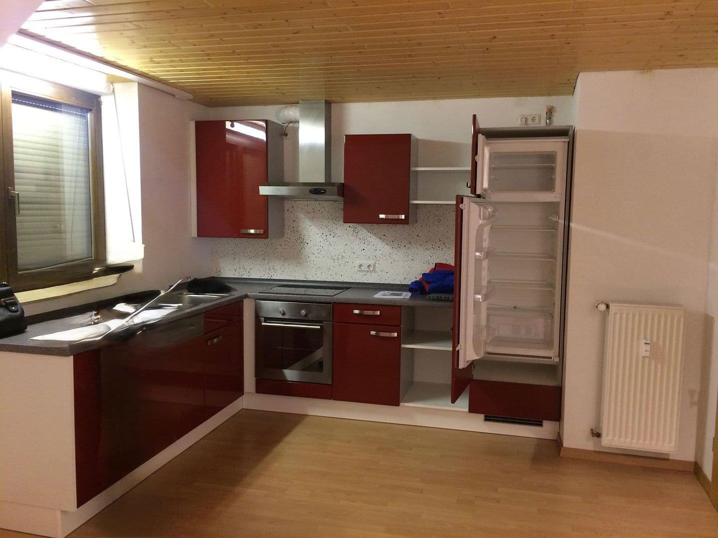 Pronájem bytu 4+1 127 m², Otterbach, Porýní-Falc Pronájem bytu 4+1 127 m², Otterbach, Porýní-Falc