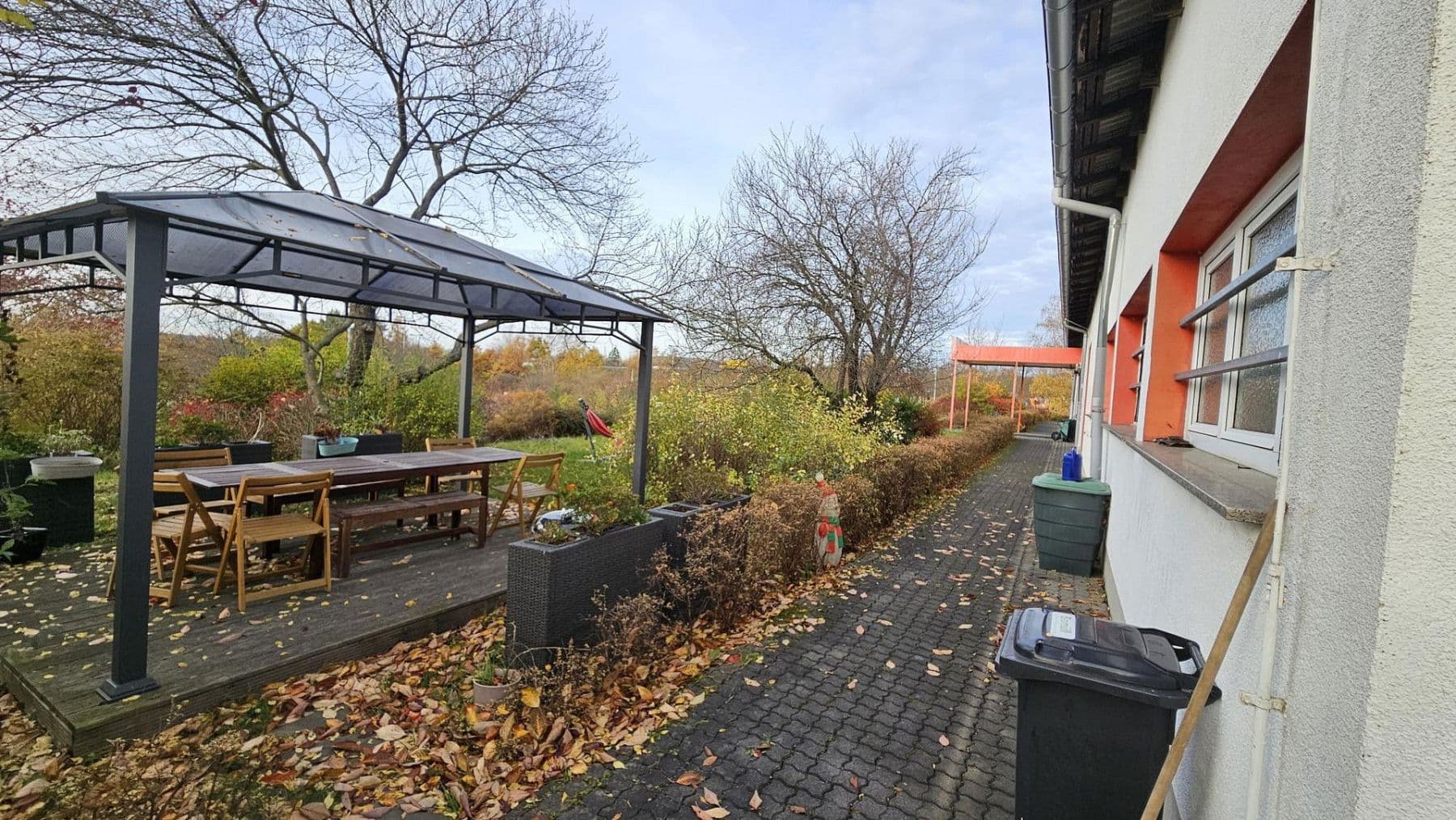 Prodej nebytového prostoru 2.950 m², Niederau, Sasko Prodej nebytového prostoru 2.950 m², Niederau, Sasko