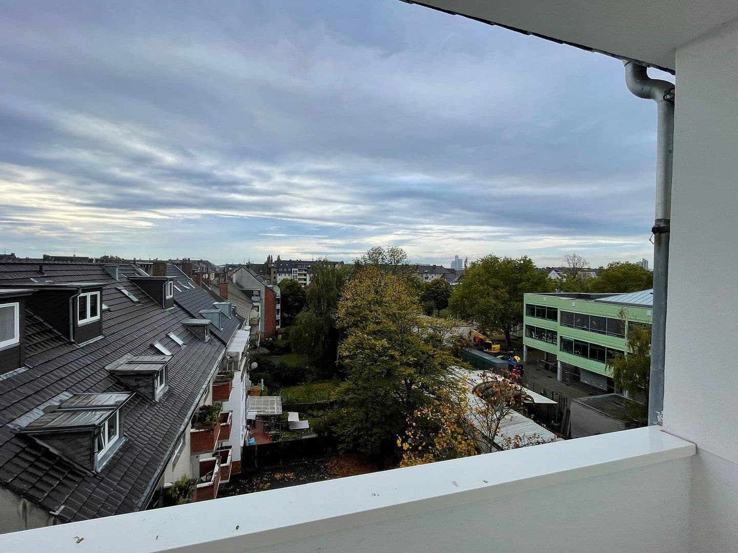 Pronájem bytu 2+1 40 m², Markt 12, Köln, Severní Porýní-Vestfálsko Pronájem bytu 2+1 40 m², Markt 12, Köln, Severní Porýní-Vestfálsko